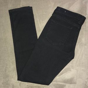 Black Skinny Jeans. Sz: 26